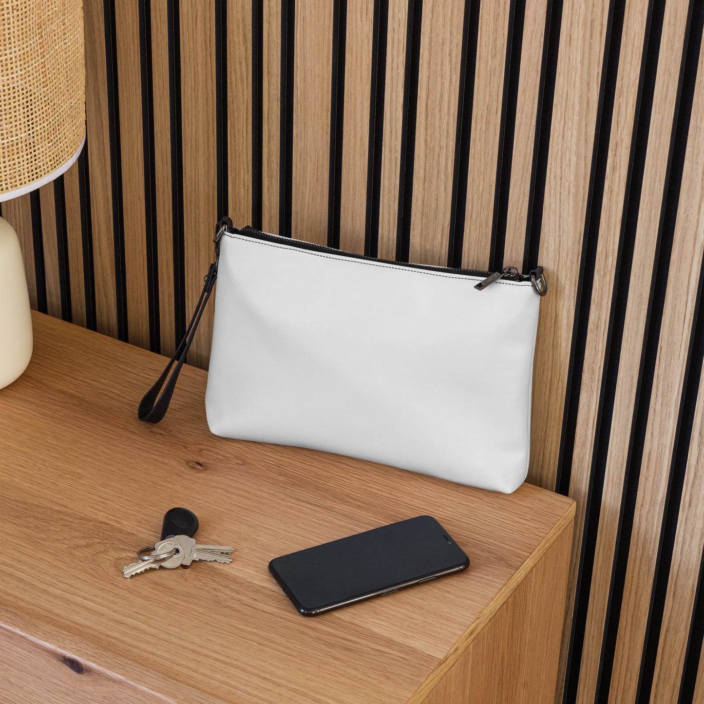 Essential Crossbody+