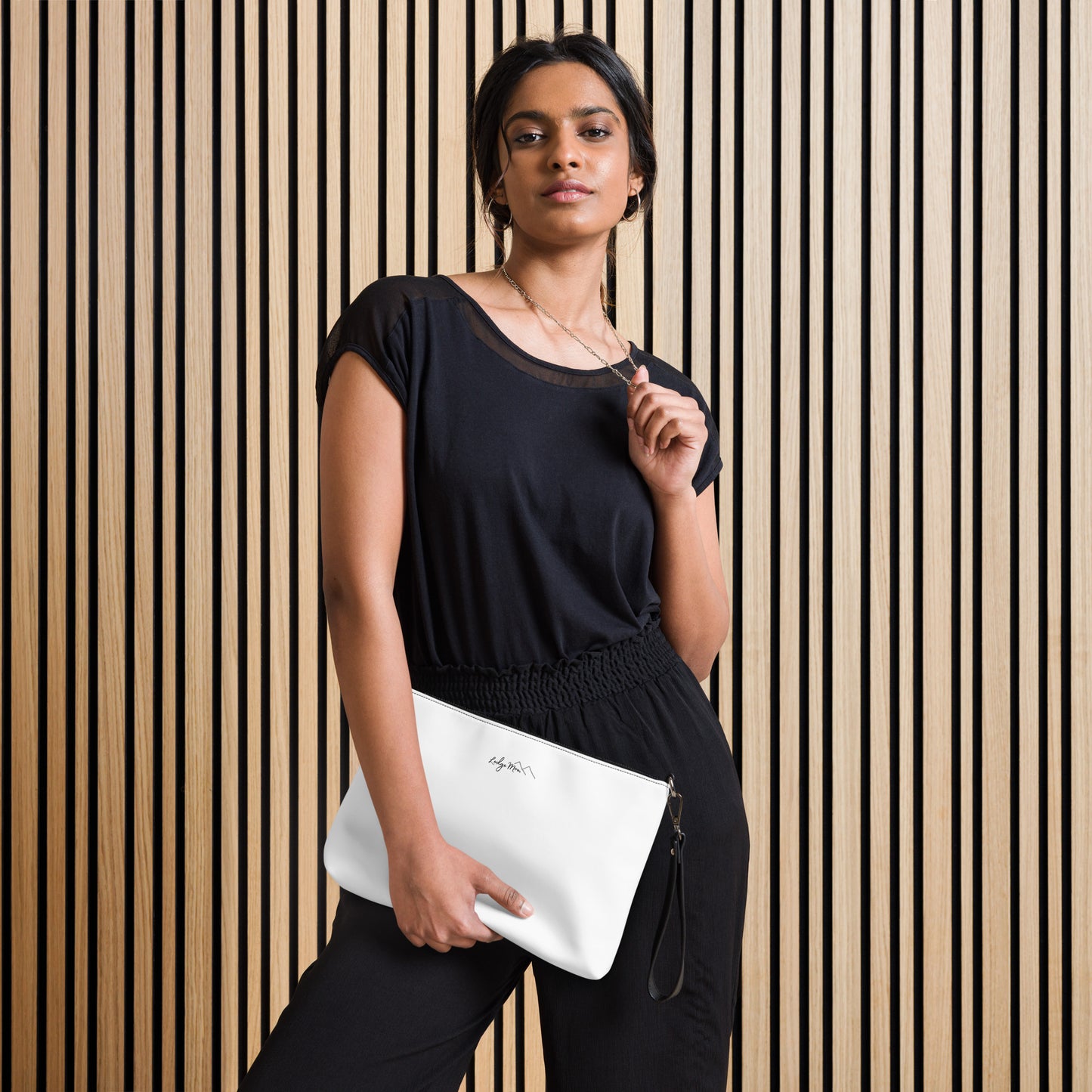 Essential Crossbody+